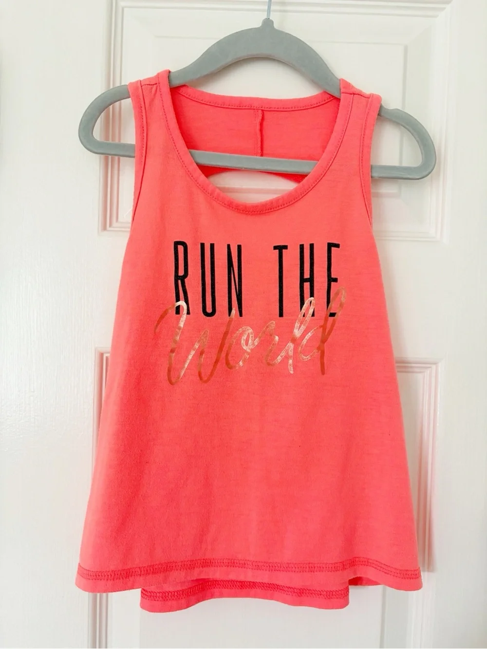 Girls small (6/7) old navy orange run the world tank